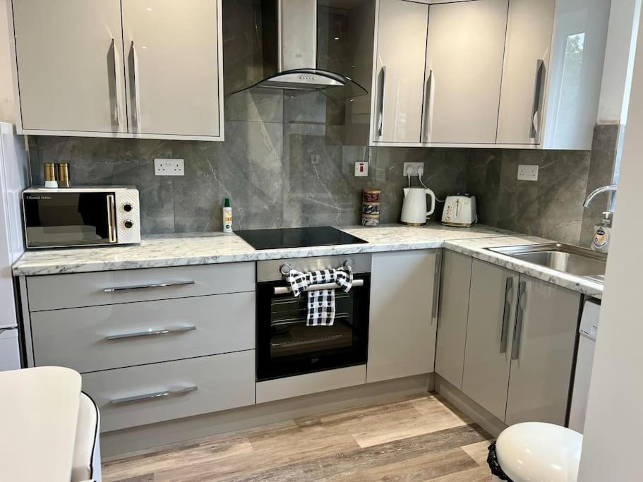 New 2 Bed Preston City Centre Flat - Sleeps 4 Exterior foto